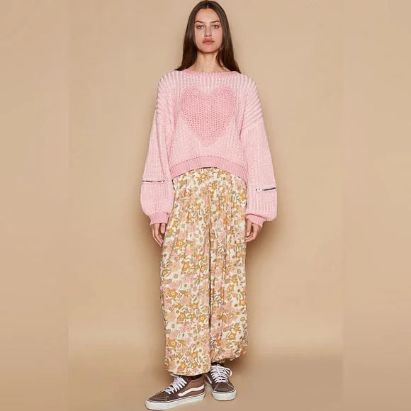 901. 🛑POL AT COST! LAST 1! Crochet Pullover Sweater Pink white Chunky Heart zip - Picture 4 of 6